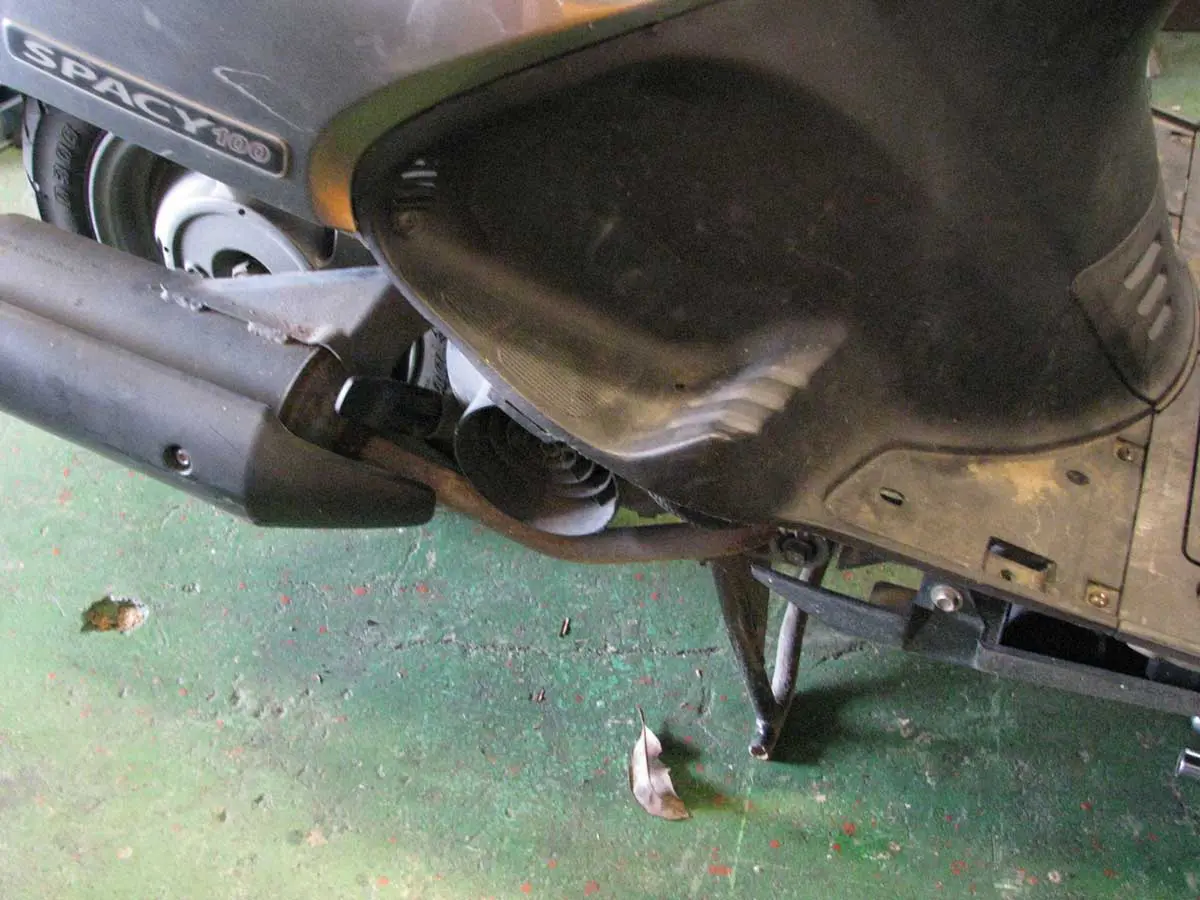 マニュアル】スペイシー100のあの長いでっかい！サイドモールカバー