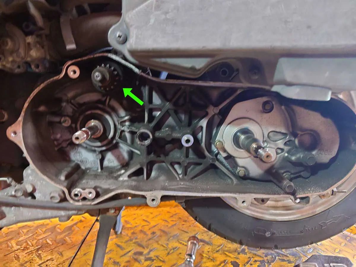 マニュアル】レッツ4系＆アドレスV50など広く対応の駆動系分解方法