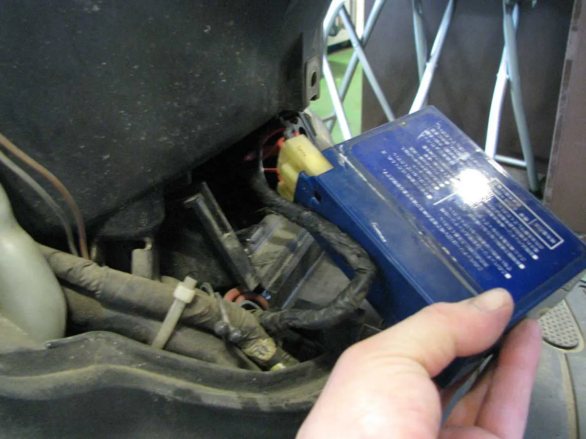 マニュアル】アプリオ（4JP・4LV・SA11J）のバッテリー交換をしてセル