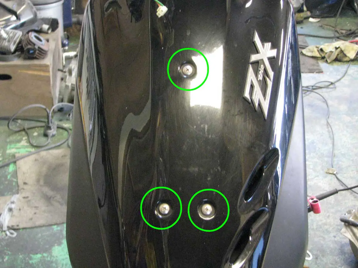 マニュアル】令和に役立つ旧車の取扱説明書！ライブディオのフロント