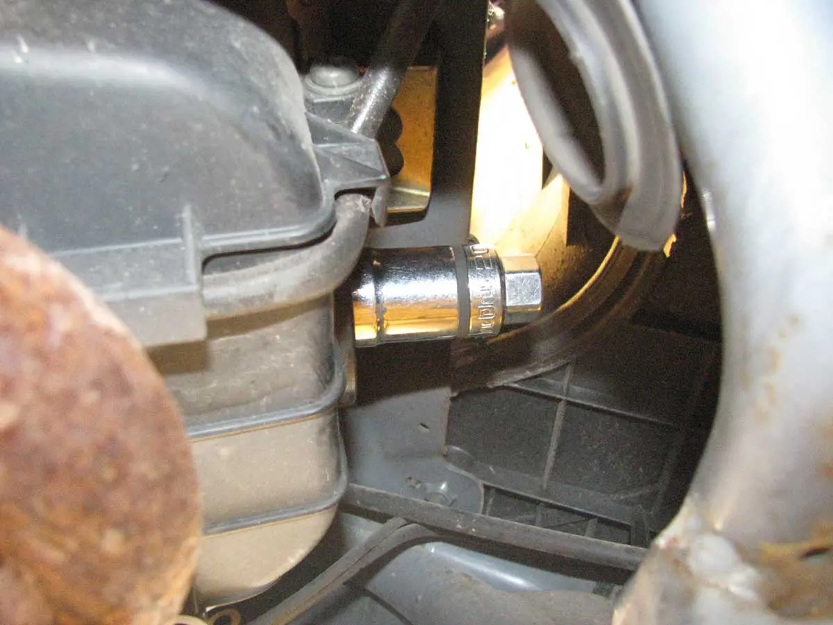 マニュアル】外装一切外さない方法！レッツ＆レッツⅡのプラグ交換をし