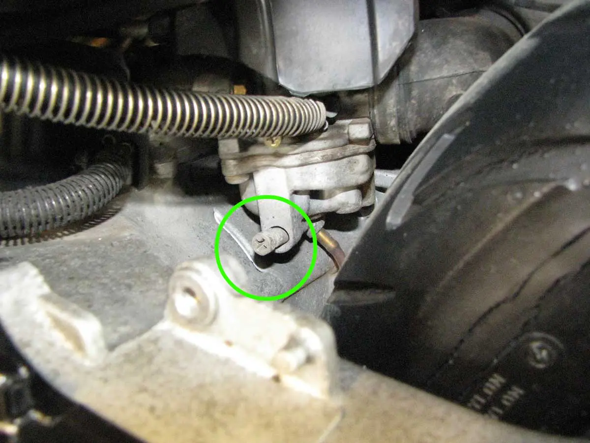 エンジン不動アドレスV100でまずは確認すべき箇所～その1～【燃料