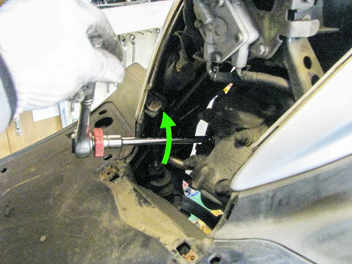 マニュアル】シグナスXオールグレード対応！センターカバー分解法から