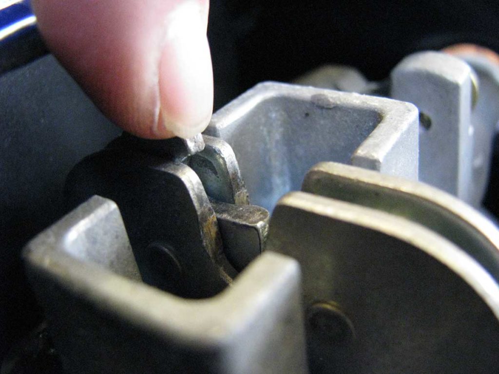 レッツⅡ系のシートロック異常を直す