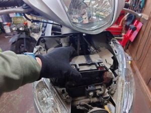 ディオ110のバッテリー交換法